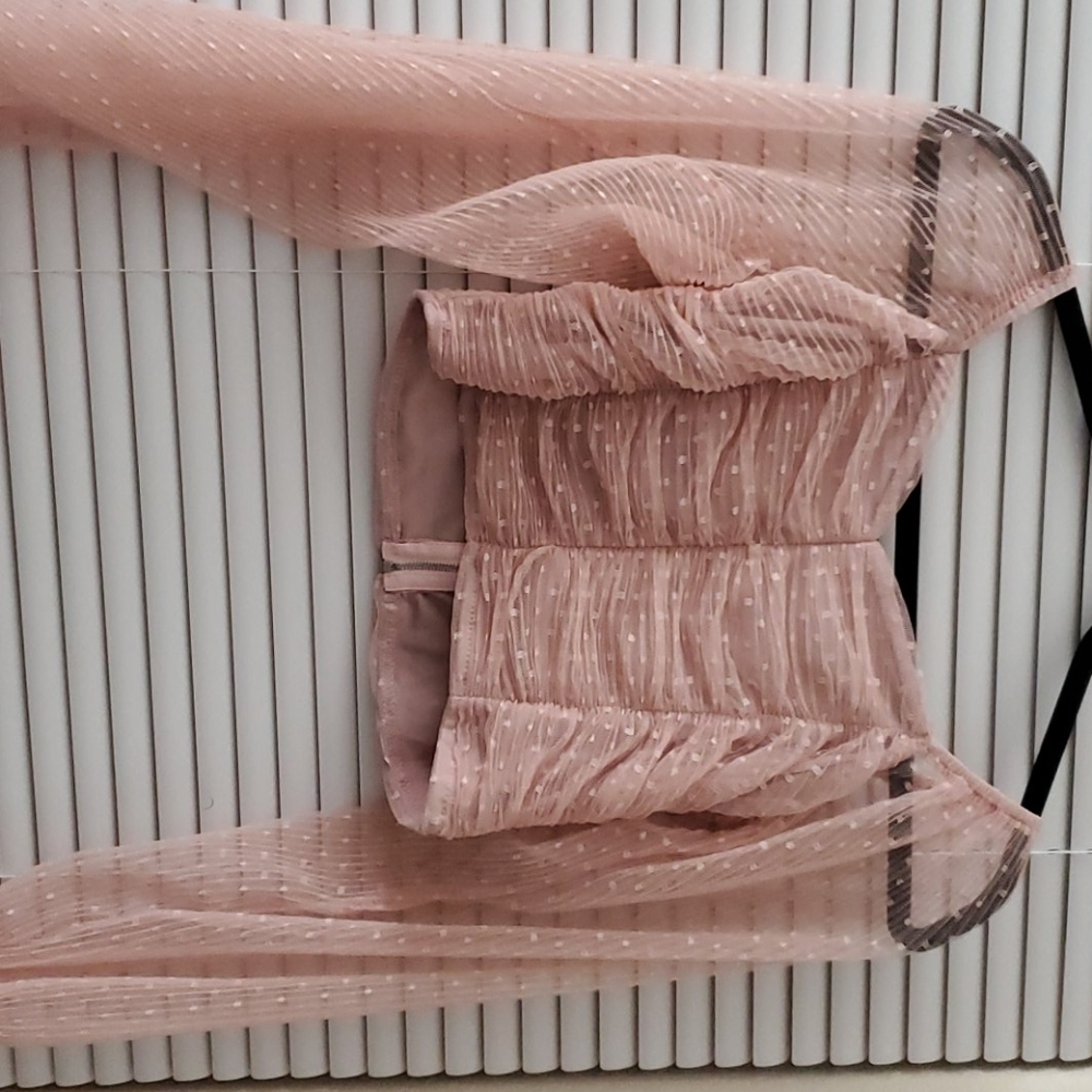 Pink crop top - Picture 2 of 3